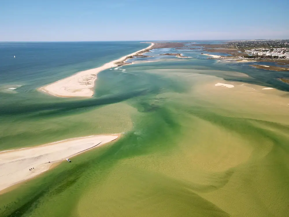 Channels and sandbanks seen from above